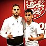 Memos Sözer und Fouad Aghnima grüßen von der deutschen Futsal-Nationalmannschaft