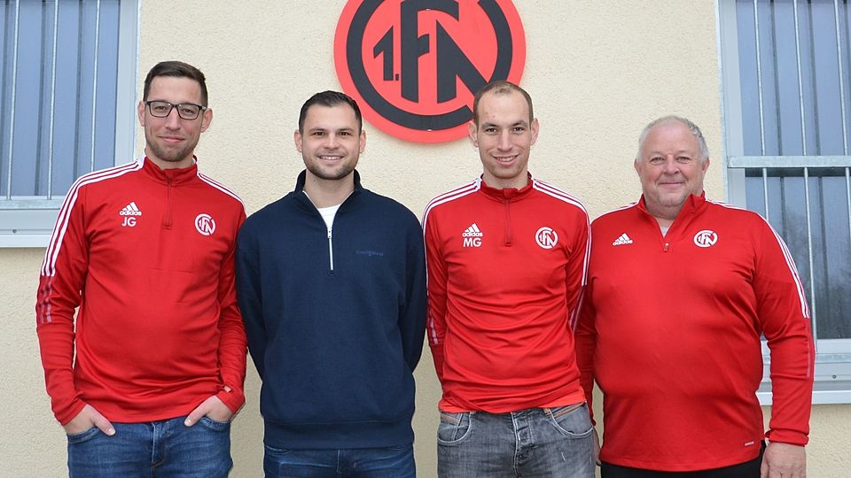 Von links: 1. Vorsitzender Jeremias George, Maximilian Witzel, Reserve-Trainer Manuel George und Abteilungsleiter Joachim Thümmler.