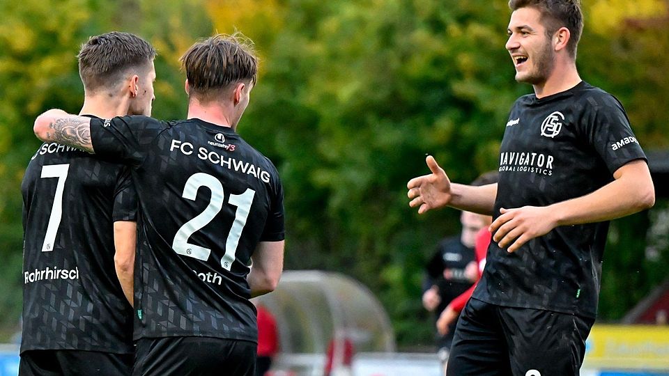 Raffael Ascher (r.) schlug mal wieder zu.