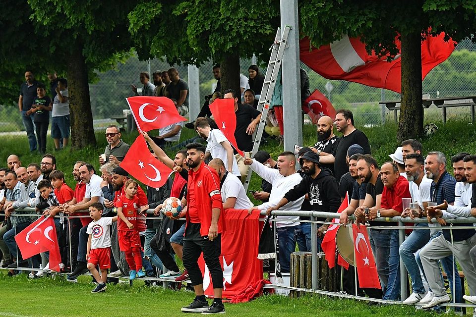 Auch die Unterstützung der Fans half nicht: Türk Sport Garching verpasst den Aufstieg in die Kreisliga.