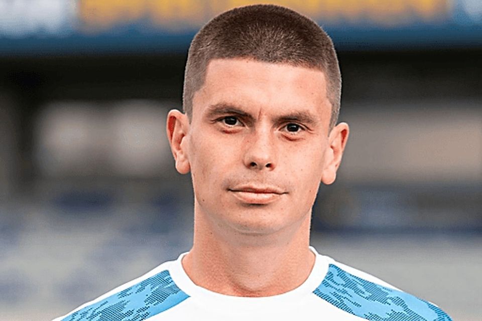 Safikhanov bleibt in Monheim. 