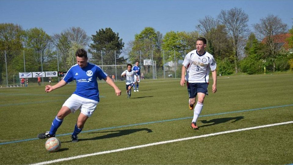 Der SV Gau-Algesheim (links) benötigt noch Punkte für den Klassenerhalt. F: Marth