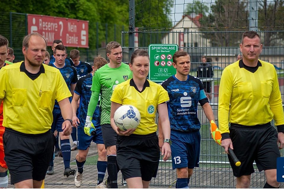 Miriam Schwermer feierte kürzlich ihr Debüt in der Herren-Regionalliga.