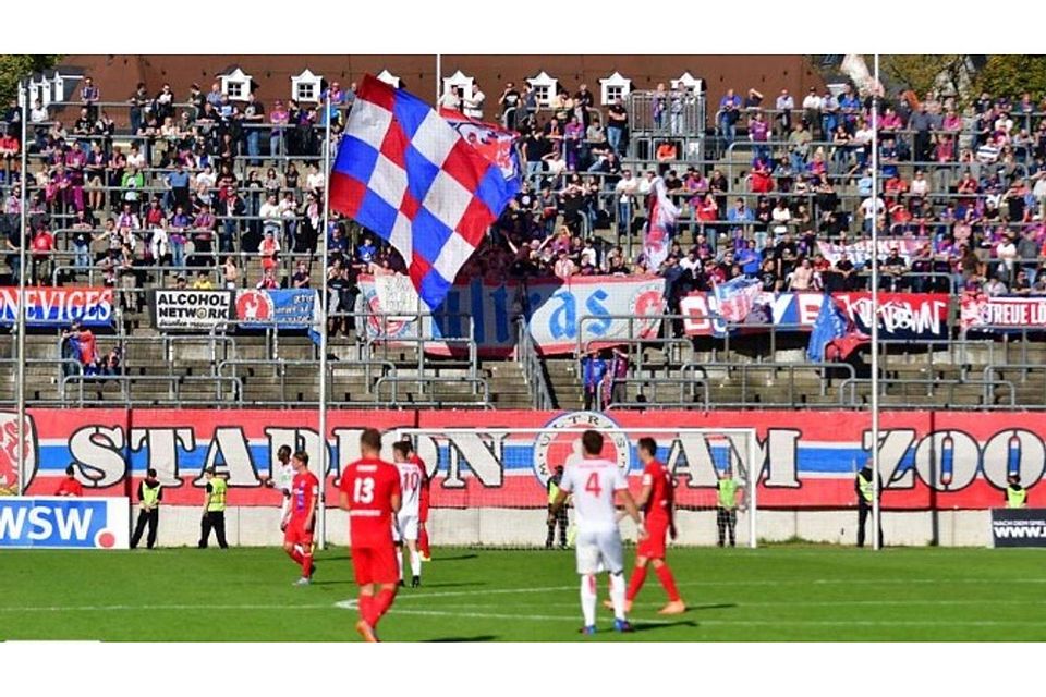 2.160 Fans kamen gegen Düsseldorf. F: Jochen Classen