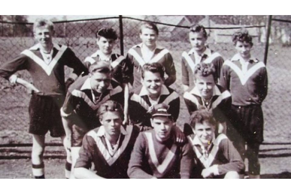 Vor 60 Jahren holten diese Nortruper Jungs um Eduard Banko (vorne Mitte) die Staffelmeisterschaft.