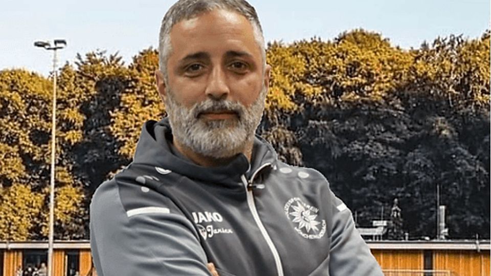 Trainer Erhan Kuralay.