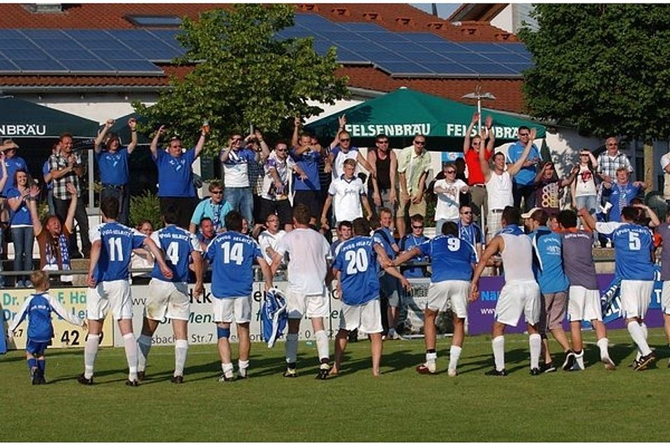 Selbitz feiert die Herbstmeisterschaft in der Landesliga Nord. F: Meier