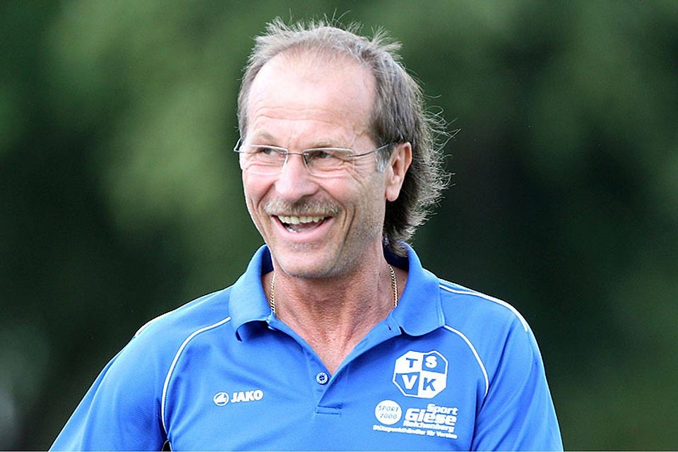 Hans-Jürgen Scheder hat zusammen mit seinem Trainer-Partner Hans-Jürgen Meyer den TSV Kleinrinderfeld auf Platz zwei in der Landesliga Norwest geführt und will bis zum Schluss um den Aufstieg mitspielen. F: Scheuring