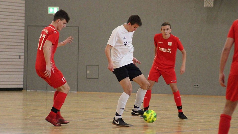 Die TSG Backnang (rote Trikots) setzte sich durch. 