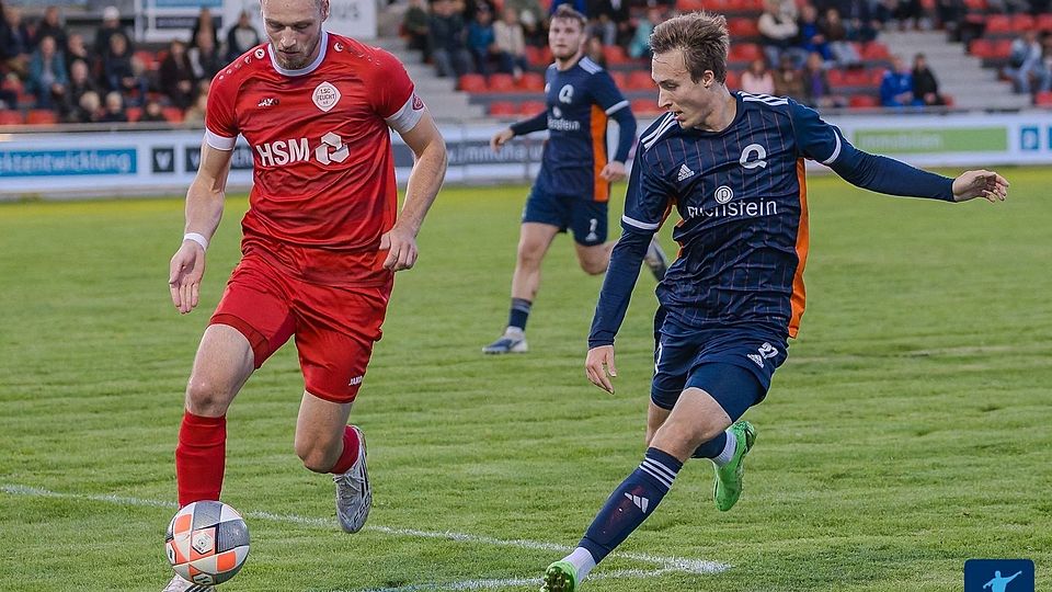 Für den Kapitän des 1. SC Feucht, Jannik Schneider (links) geht es zur schweren Auswärtshürde beim TSV Nürnberg-Buch  