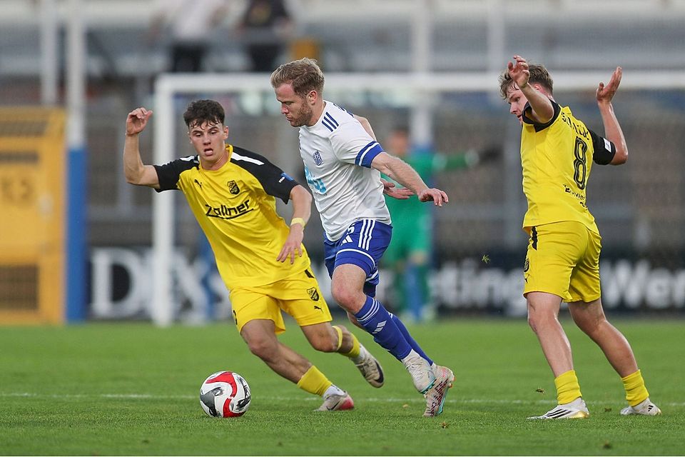 Wie bereits im Hinspiel (3:2) im September des vergangenen Jahres behielt auch diesmal die Aschaffenburger Viktoria gegen Vilzing die Oberhand.
