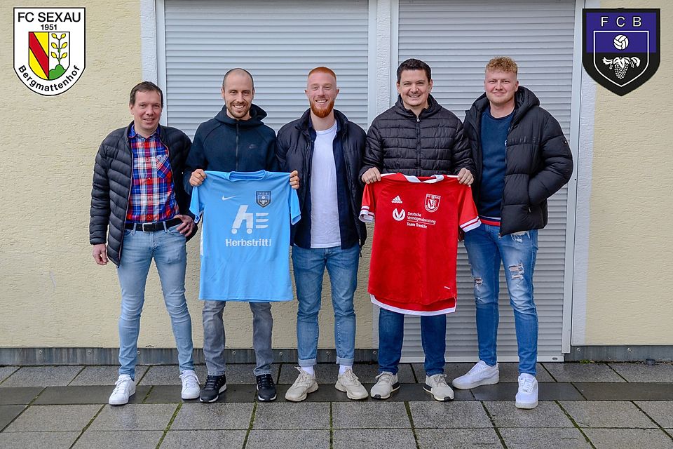 von links: Stefan Hug, 1. Vorsitzender des FC Buchholz, Marco Ketterer, Trainer, Florian Metzinger, spielender Cotrainer, Florian Rees, Trainer, Tim Trenkle, 3. Vorsitzender
