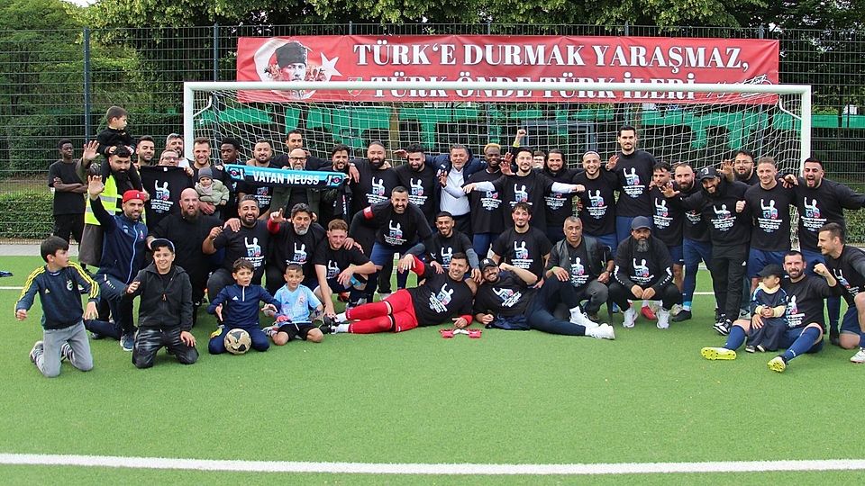 Der FSV Vatan Neuss schafft den Aufstieg in die Kreisliga A.