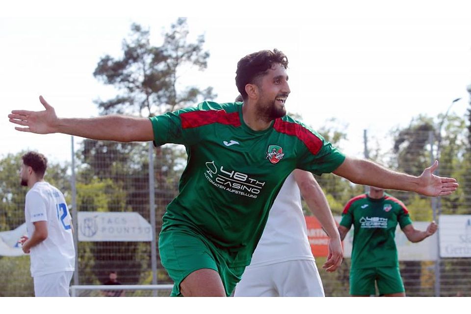 Benjamin Aziz Nefati von Dersim Rüsselsheim darf sich über zwei eigene Treffer sowie über einen am Ende souveränen 4:2-Sieg gegen SV Münster freuen.	Foto: André Dziemballa