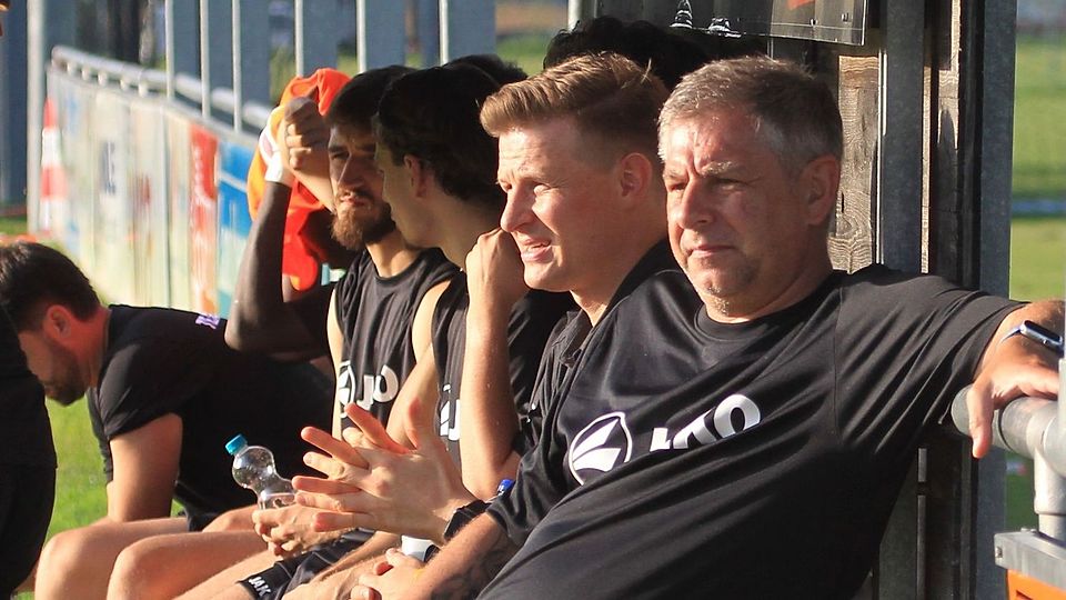 Für Trainer Bernd Kunze (r.) endet das Kapitel Landsberg bereits nach fünf Spielen.