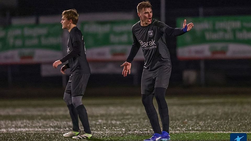 Die Germania Eberstadt konnte sich beim Spiel gegen den SV Erzhausen nicht von den Abstiegsplätzen absetzen.