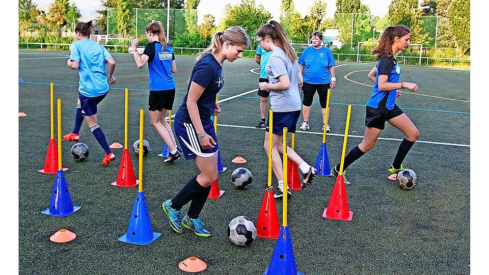 Fleißig trainiert haben die Hoffelderinnen in der Vorbereitung.  Foto:Yavuz Dural