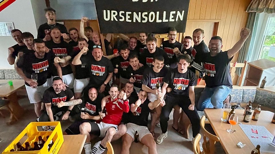 "Partytime" war angesagt bei der DJK Ursensollen. Nach der vorzeitig eingefahrenen Meisterschaft liessen es die Kotzbauer-Jungs anständig "krachen". 