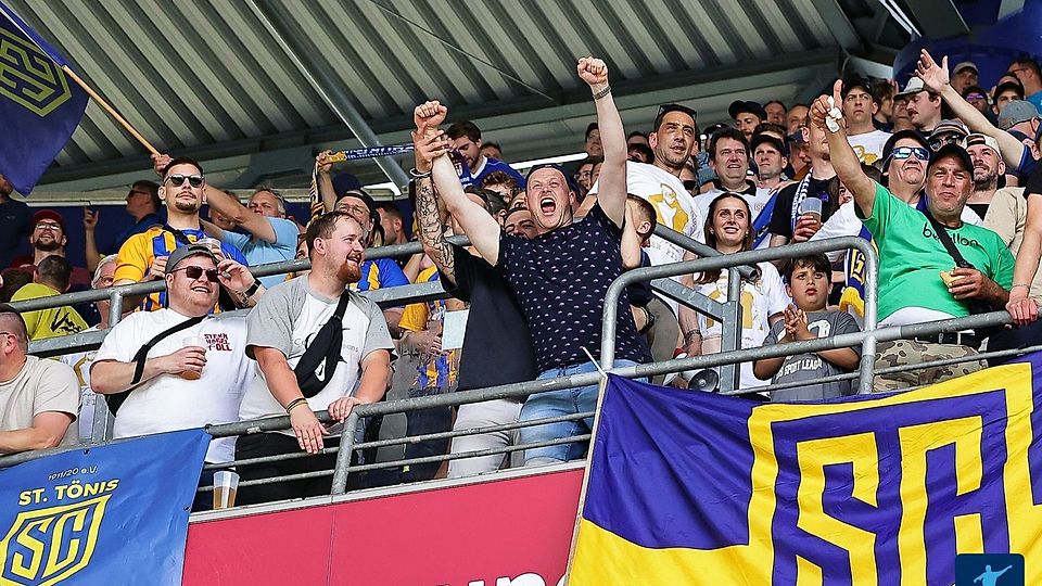 Fans des SC St. Tönis. 