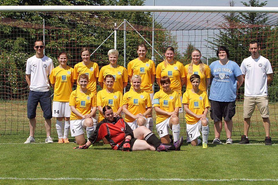 Die Fußballerinnen der DJK Finsterwalde. Foto: Daniel Wirges