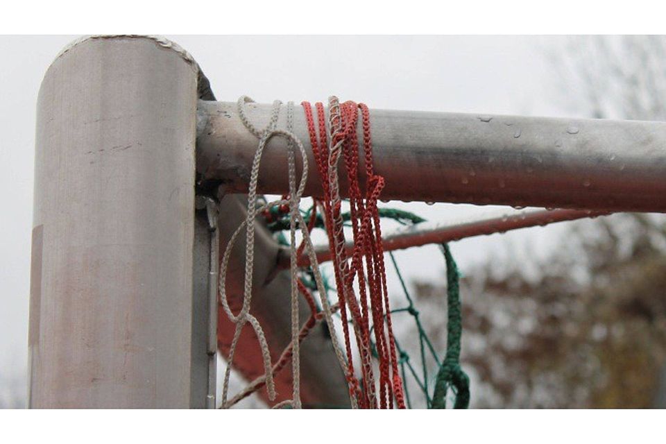 Vandalismus: Beim SV 90 Fehrbellin wurden die Tornetze zerschnitten. Symbolbild: T. Sabin
