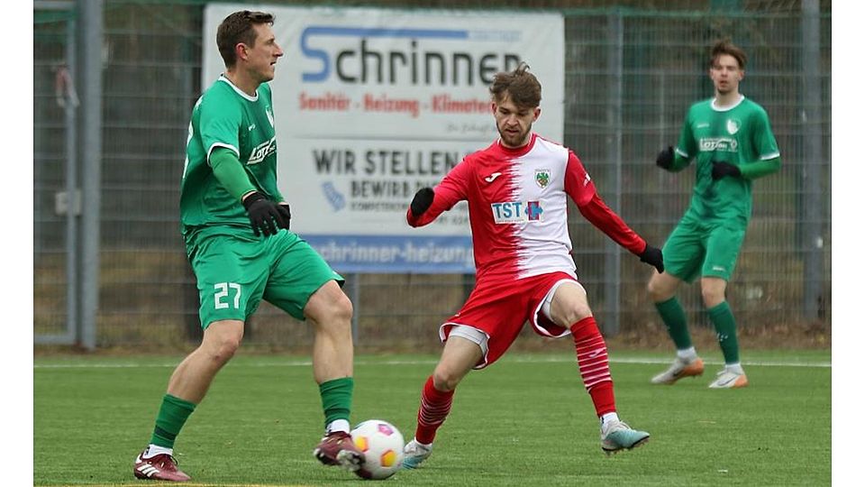 Darius Ramonas (links) hat die Fußballschuhe an den Nagel gehängt, steht aber bei Engpässen dem VfR Fehlheim weiter zur Verfügung. (Archiv)	Foto: Christine Dirigo/pakalski-press