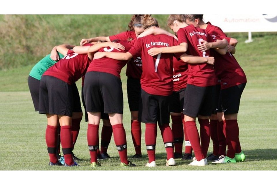 Gegen Gilching verlieren die Damen des FC Forstern II mit 0:2 (Foto: Sabine Pfifferling)
