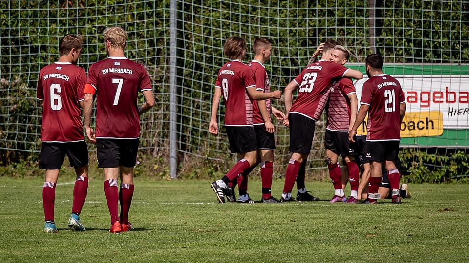 Könenn das Wochenende nicht jubeln: die Kicker des SV Miesbach haben spielfrei.