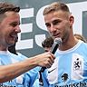 „Solche Fans hat kein zweiter Verein, vor allem nicht hier in München“ – Erklärung von Niki Lang, warum er seinen Vertrag bei 1860 verlängert hat