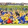 Neumünsters Kreispokalsieger in der Saison 2014/15 ist der TSV Wankendorf mit Trainer Torsten Block. Foto: Schmuck