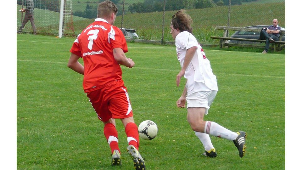 Ottenzelle (rechts im Archivfoto) behielt gegen Thenried die Oberhand.  F: Josef Stern