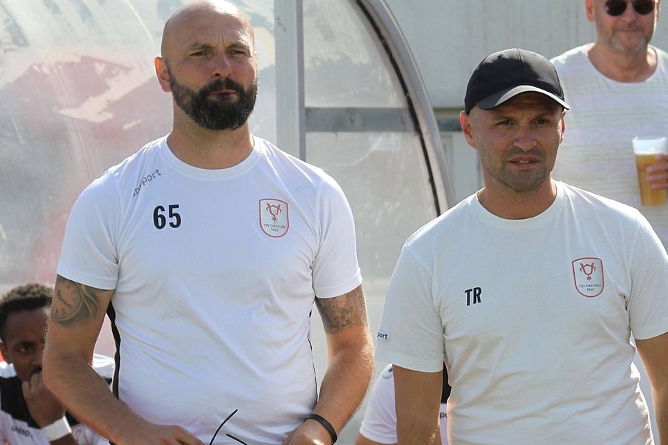 Hoffen auf den zweiten Saisonsieg: 65-Abteilungsleiter Marcel Richter (links) und Trainer Orhan Akkurt.