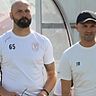 Hoffen auf den zweiten Saisonsieg: 65-Abteilungsleiter Marcel Richter (links) und Trainer Orhan Akkurt.