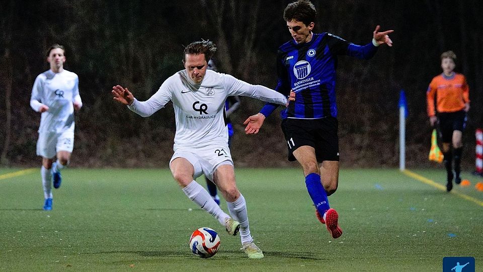 Der Kirchheimer SC (weiß) lief im Duell mit Wacker München lange einem Rückstand hinterher. 