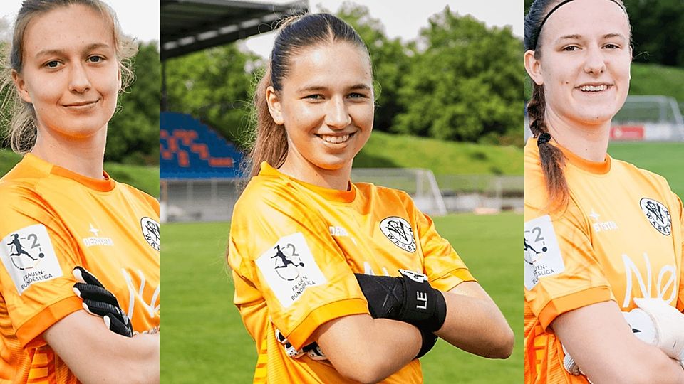 Die drei Torhüterinnen des VfR Warbeyen.