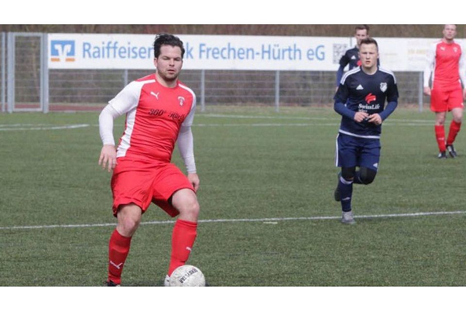 Praktisch wie ein Neuzugang wird Rückkehrer Fabio Dell’Era (l.) bei der zweiten Mannschaft des FC Hürth gesehen. Foto: Bucco