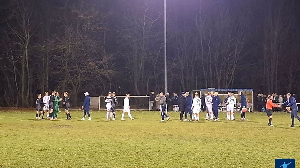 DJK Rhede ist mit dem Sieg im Lokalderby der Herbstmeister.