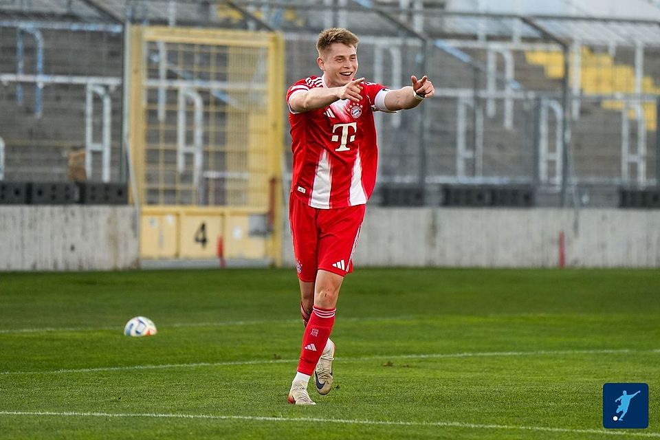 Anton Heinz bestätigt seine guten Leistungen im Trikot des FC Bayern München II. Anton Heinz bestätigt seine guten Leistungen im Trikot des FC Bayern München II.