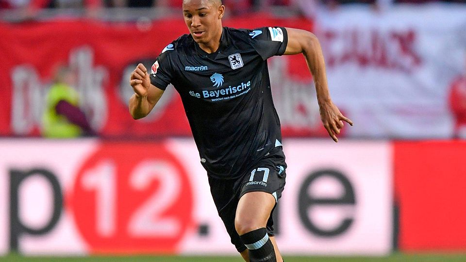 Felix Uduokhai lief 2017 noch dreimal in der Regionalliga für die Löwen auf und wechselte dann zum VfL Wolfsburg.  MIS / Bernd Feil