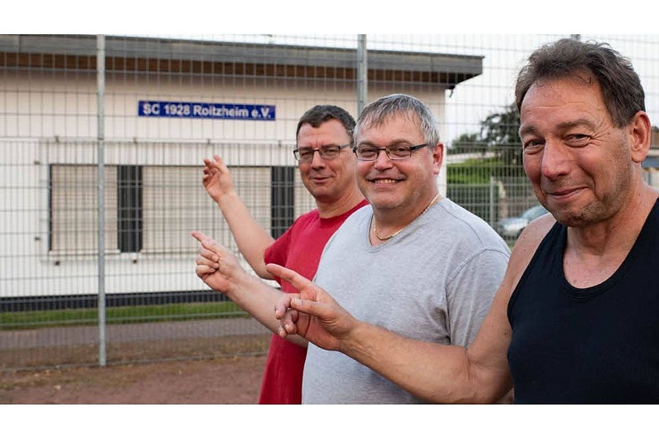 Schauen zuversichtlich in die neue Saison: Roitzheims  Trainer Markus Klaas (v.l.), der Vize-Vorsitzende Rainer Schütz und Dietmar Klein.