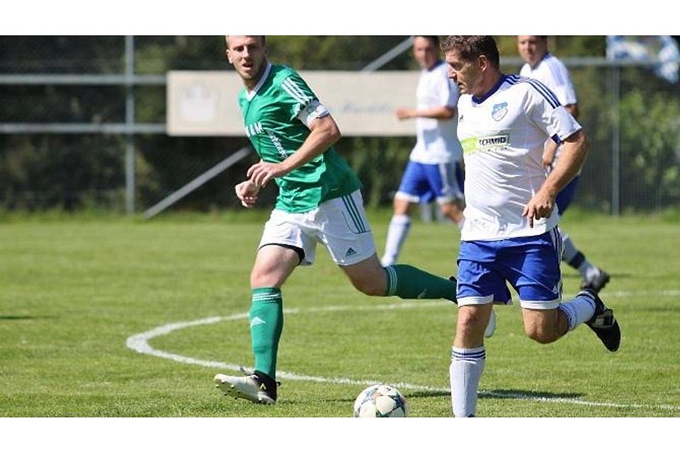 Die Spieler des SV Hohenau II wollen sich auch gegen den TSV Spiegelau behauptenF: Weigerstorfer