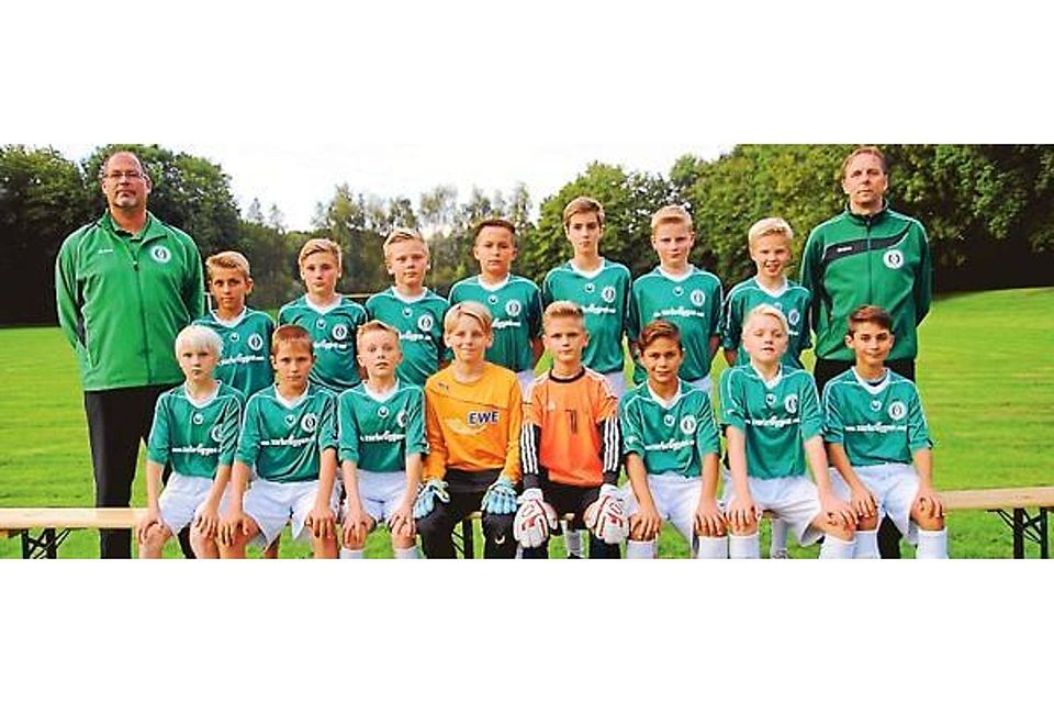 Spielten eine sehr erfolgreiche Saison 2015/2016: Die D1-Junioren des FSV Jever wurden  Kreismeister  als auch Kreispokalsieger (zusammen mit dem Heidmühler FC) FSV Jever