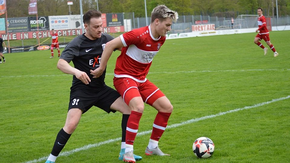 Woitaschek (in Rot) trägt in der kommenden Saison das Trikot des Hammer Lokalrivalen SV Westfalia Rhynern.