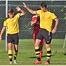 Johannes Kiechl und Nikola Cvetic (von links) trafen beim 2:0-Sieg des TSV Gersthofen im Totopokal-Viertelfinale beim FC Königsbrunn.  Foto: Oliver Reiser