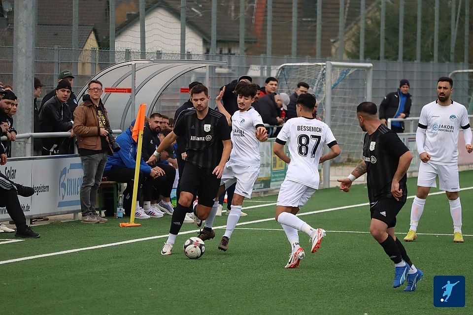 Der SV Bessenich durfte einen etwas glücklichen 3:2-Erfog gegen den SC Elsdorf feiern.