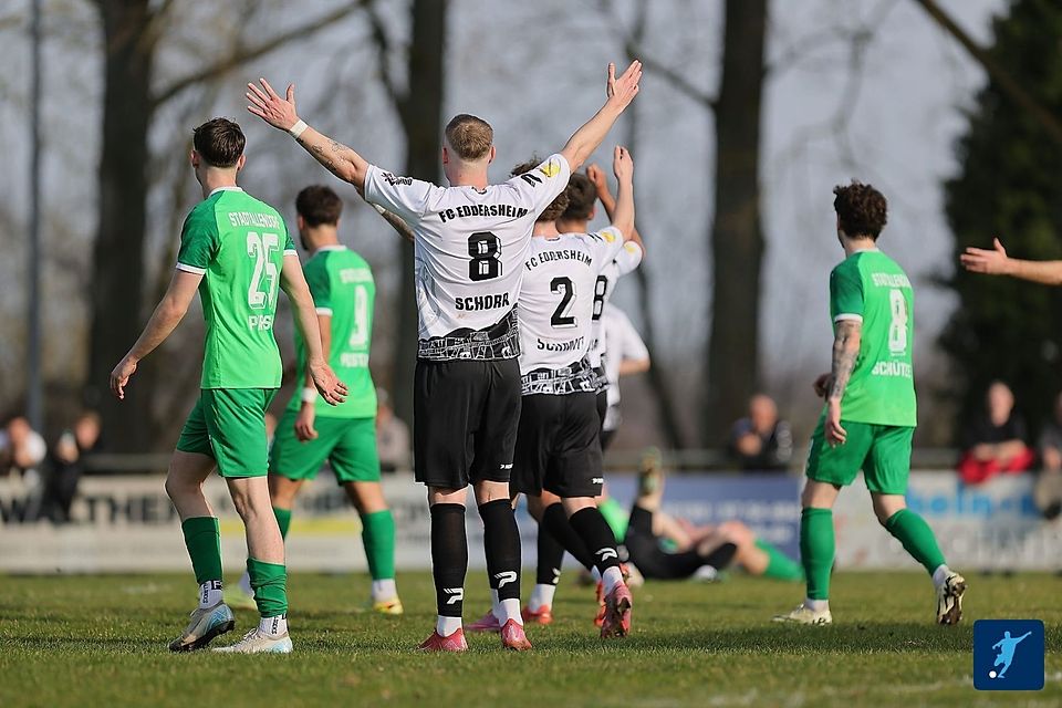 Hoch die Hände, Auswärtsfährt am Wochenende: Der FC Eddersheim will am Samstag beim KSV Baunatal einen Konkurrenten um die Vizemeisterschaft auf Abstand halten. Hoch die Hände, Auswärtsfährt am Wochenende: Der FC Eddersheim will am Samstag beim KSV Baunatal einen Konkurrenten um die Vizemeisterschaft auf Abstand halten.