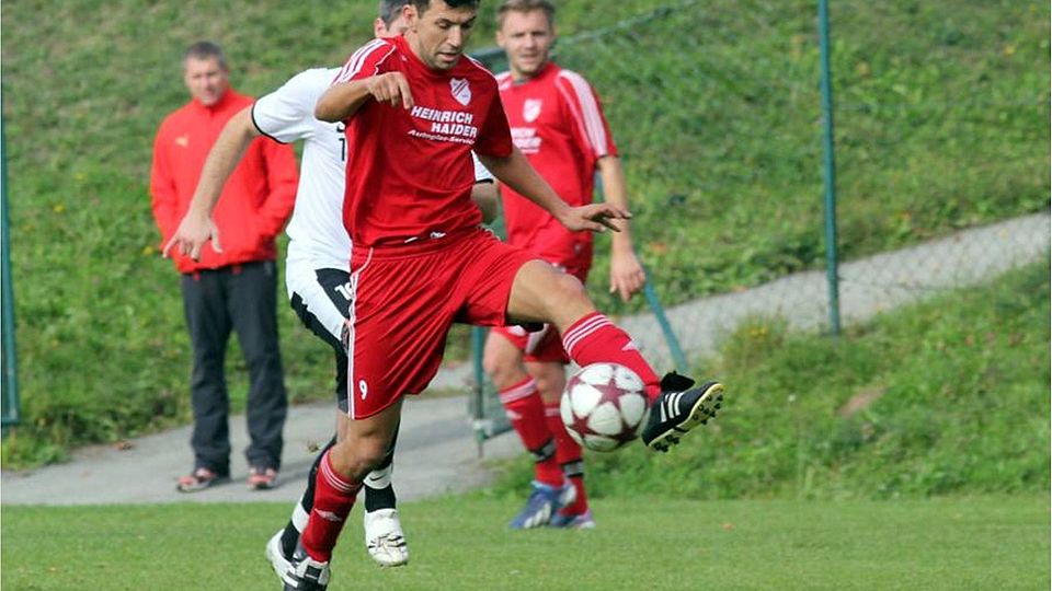 Dogan Orbay läuft ab sofort als Spielertrainer bei der SpVgg Aicha/Donau auf. F: Bernhard Enzesberger