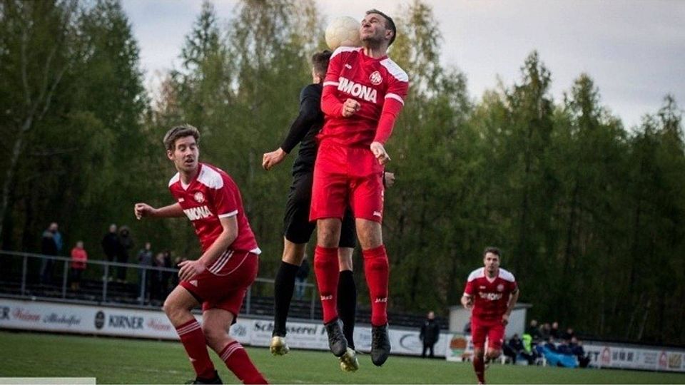 Der VfR Kirn holt seit langer Zeit mal wieder einen Sieg und schenkt Baumholder sechs Buden ein. F: Görner
