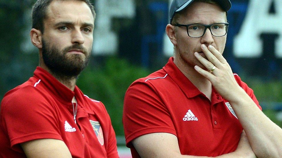 Führen weiterhin das Ruder in Großschwarzenlohe: Florian Bauer (links) und Reiner Großberger.