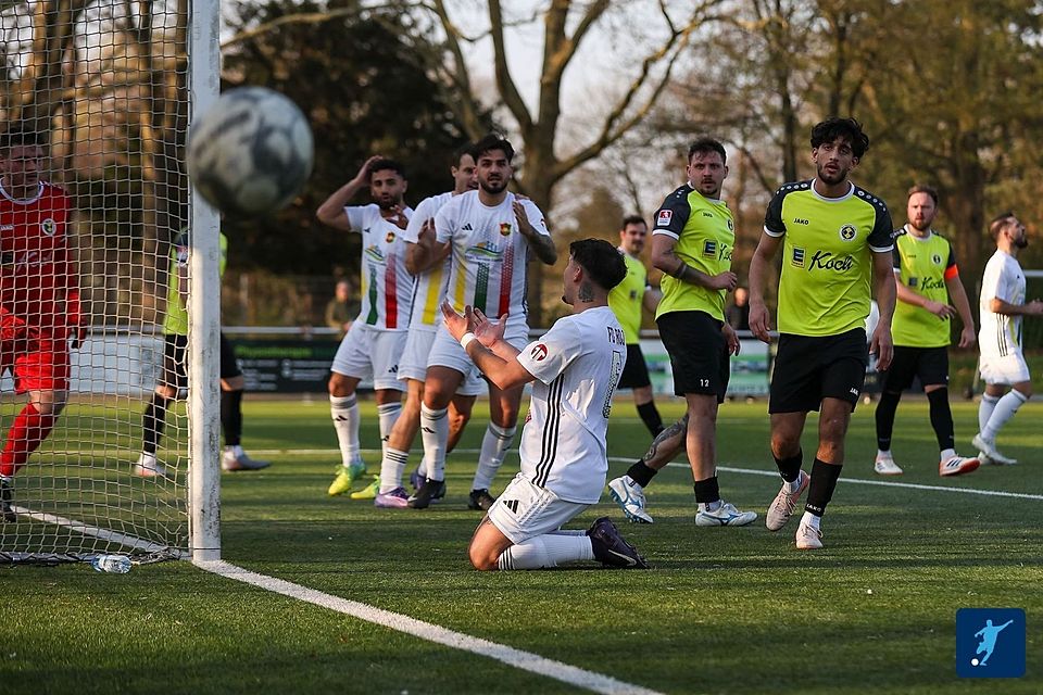 Der FC Roj setzte sich mit 4:1 gegen Herne-Süd durch und baute seinen Vorsprung aus,